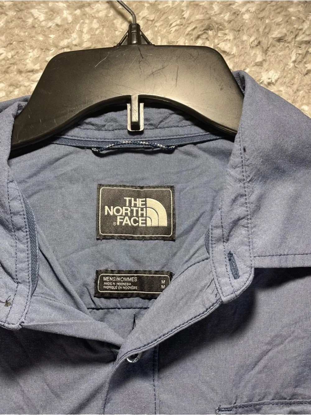 The North Face Button Down Shirt M Gray Short Sleeve Nylon Performance Outdoor